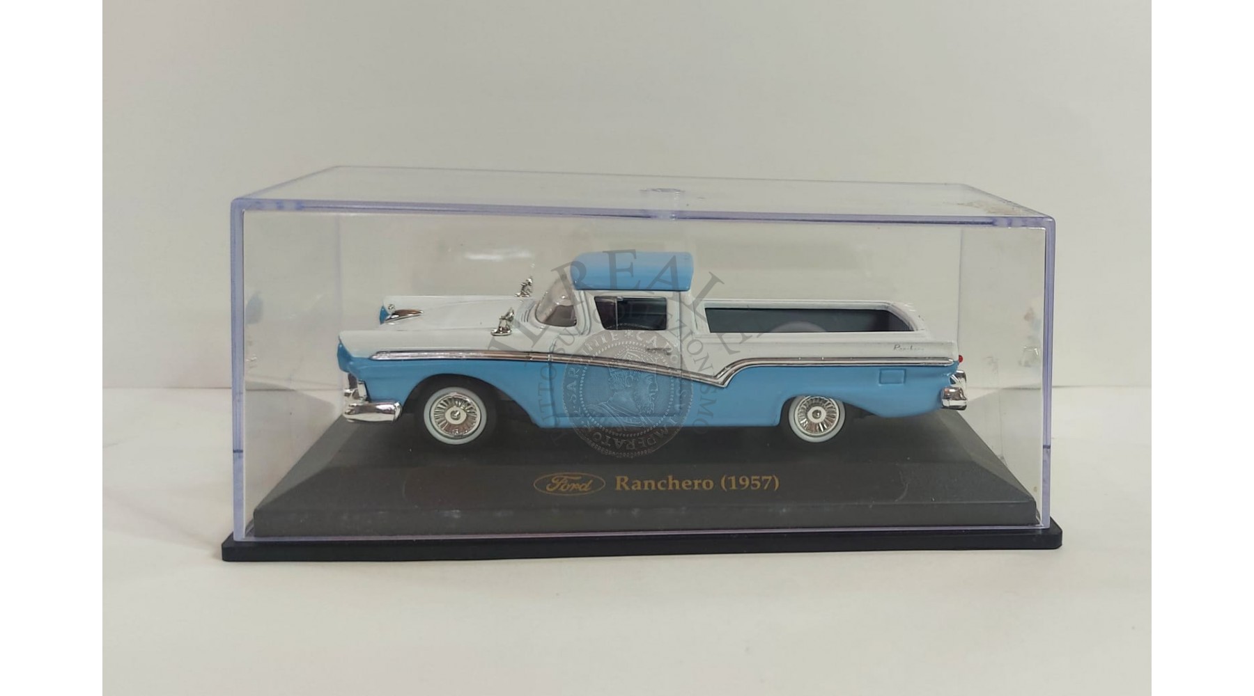 FORD RANCHERO 1957 Bianca e Azzurro