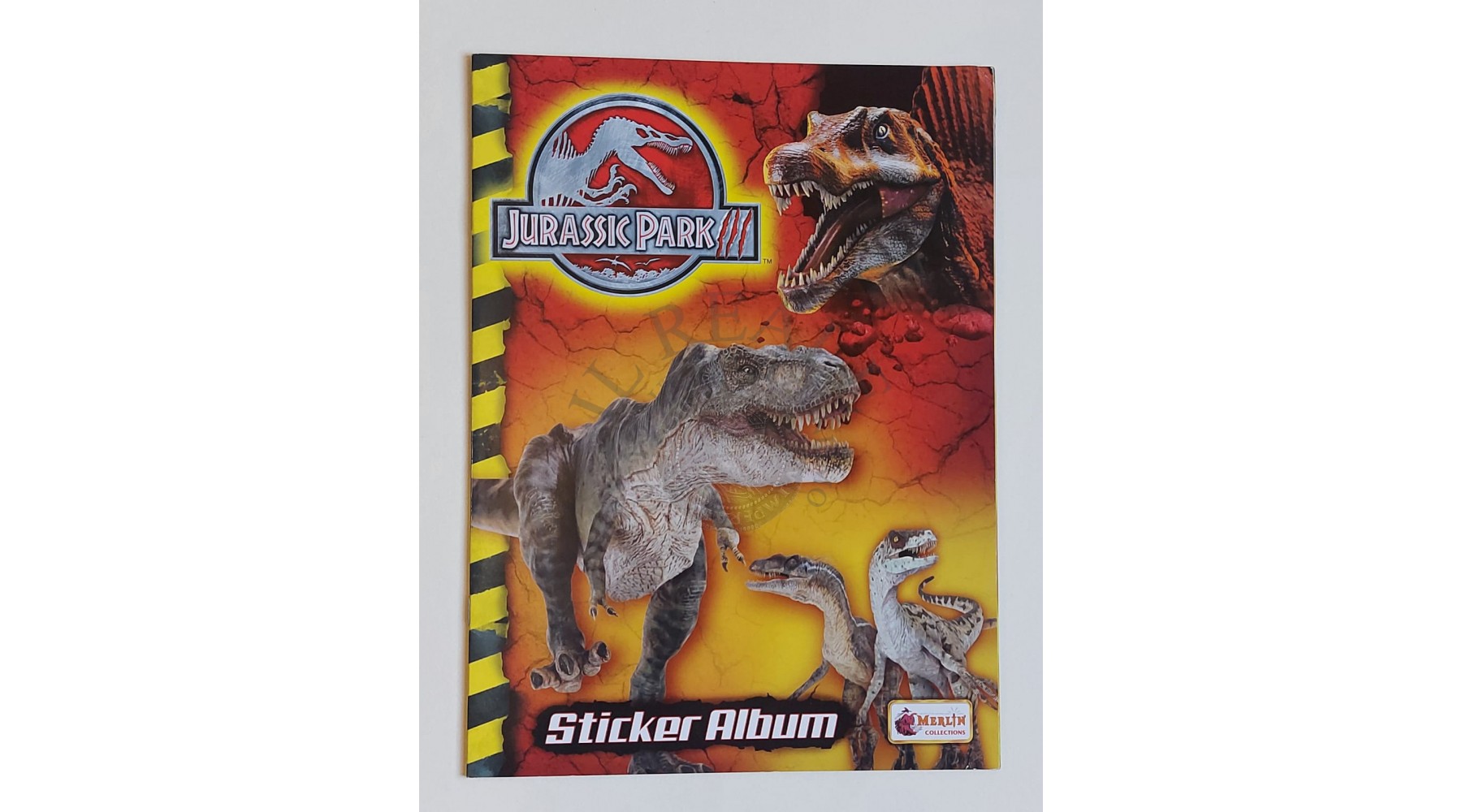 ALBUM JURASSIC PARK , MERLIN COLLECTION 2001 ,IN OTTIME CONDIZIONI CON SOLO 2 FIGURINE MANCANTI