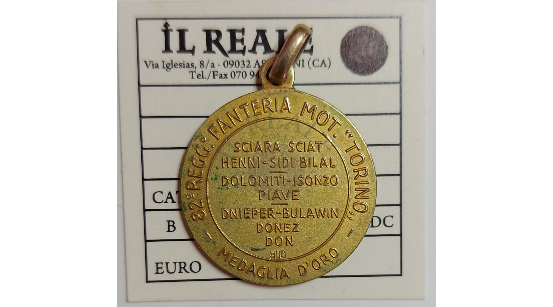 MEDAGLIA ORIGINALE  IN ARGENTO DORATO  82 REGG. FANTERIA MOT. TORINO MED. D'ORO - STABILIMENTI JOHNSON MILANO