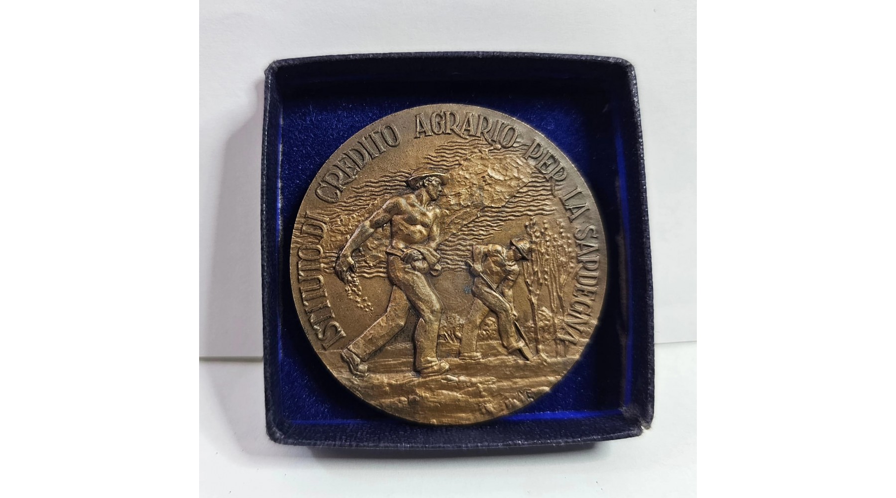 MEDAGLIA IN BRONZO ISTITUTO DI CREDITO AGRARIO PER LA SARDEGNA XXV° DALLA FONDAZIONE 1928-1953